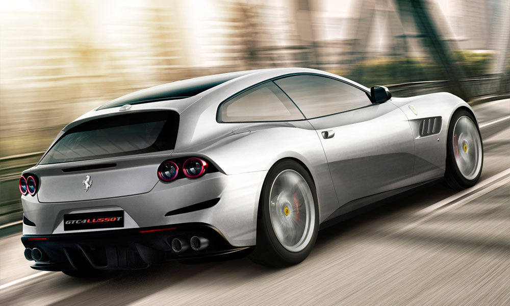 Ferrari GTC 4 LussoT in Fahrt.
