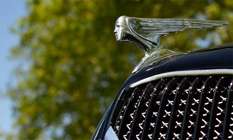 Peugeot Kühlerfigur