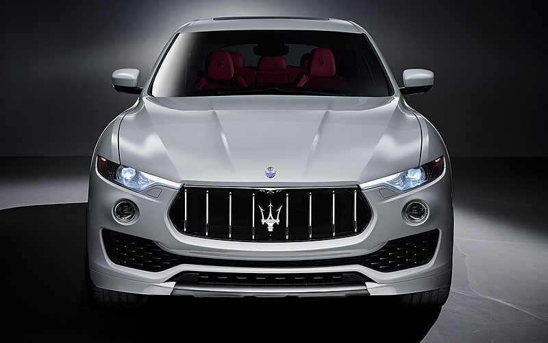 Maserati Levante frontal