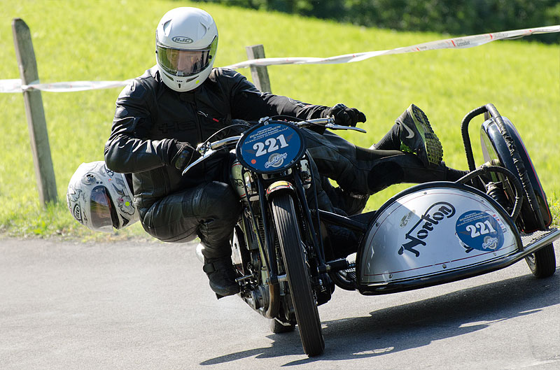 René Trottman und Roland Hürlimann auf einer O.E.C. Temple, 1927, mit 500ccm.