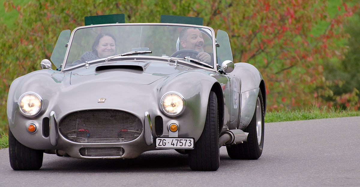 Peter Leisibach mit seiner AC Cobra Replica aus dem Jahre 1989 mit 5000 ccm3. ( Zylinder mit 300 PS.