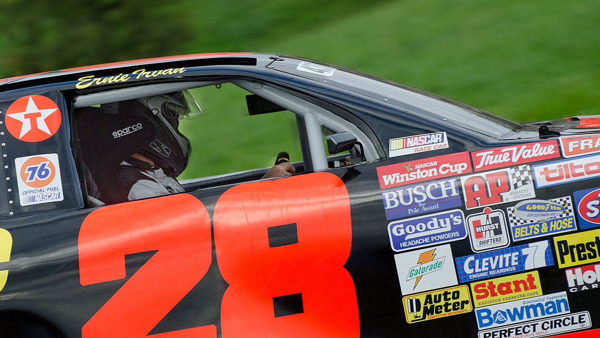 Heinz Notter in seinem Ford Thunderbird NASCAR, Jahrgang 1990 mit 5000 ccm3, 8 Zylinder und 500 PS.