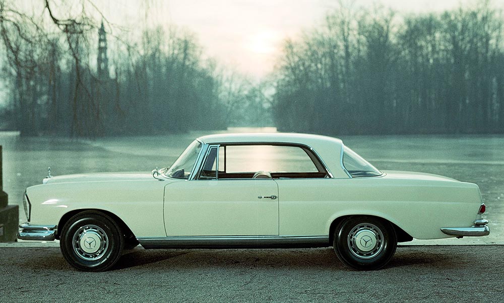 60 Years Of Mercedes Benz 220 Se To 300 Se Coupe And Convertible Carpixx S Oldtimer Blog